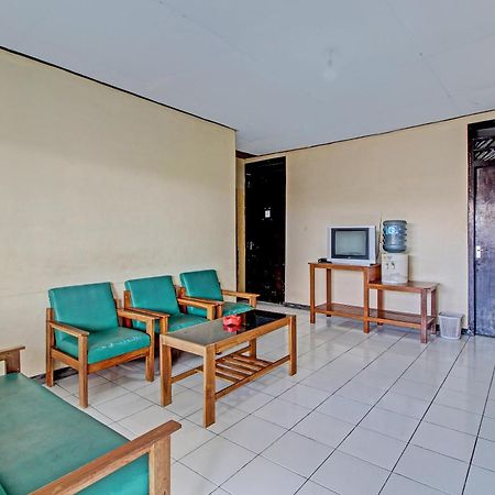 Oyo 92761 Hotel Sendang Asri Wonogiri Bagian luar foto