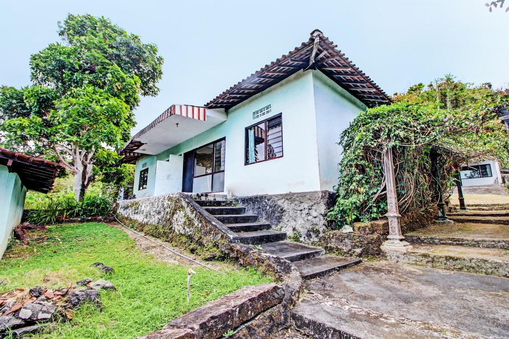 Oyo 92761 Hotel Sendang Asri Wonogiri Bagian luar foto