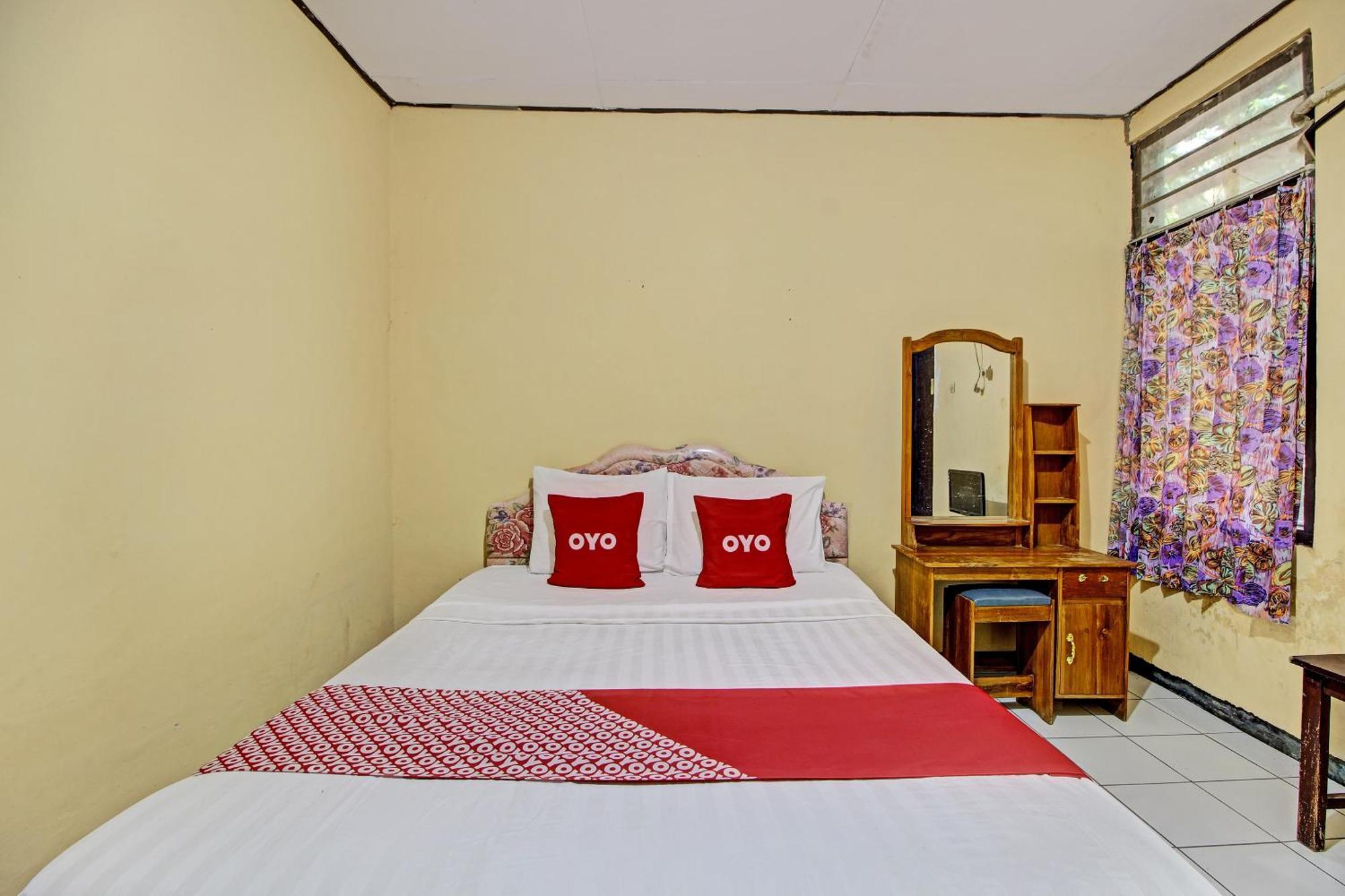 Oyo 92761 Hotel Sendang Asri Wonogiri Bagian luar foto